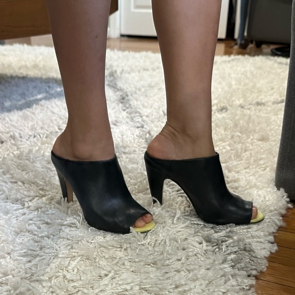 French Connection Randy Leather Mule. Size 37.5 - Picture 4 of 4